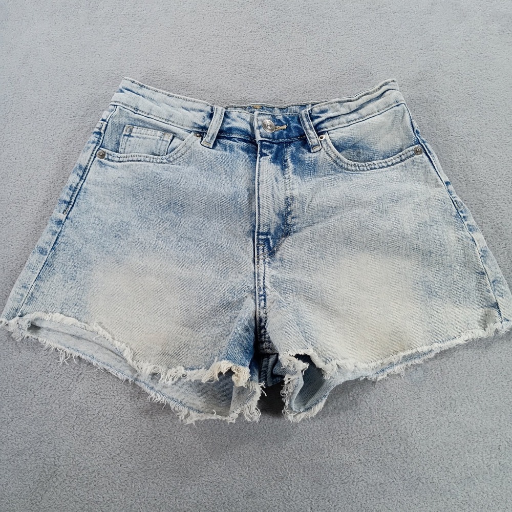 H&M Divided Women Denim Shorts Light Wash 4 Frayed Hem Cutoff
